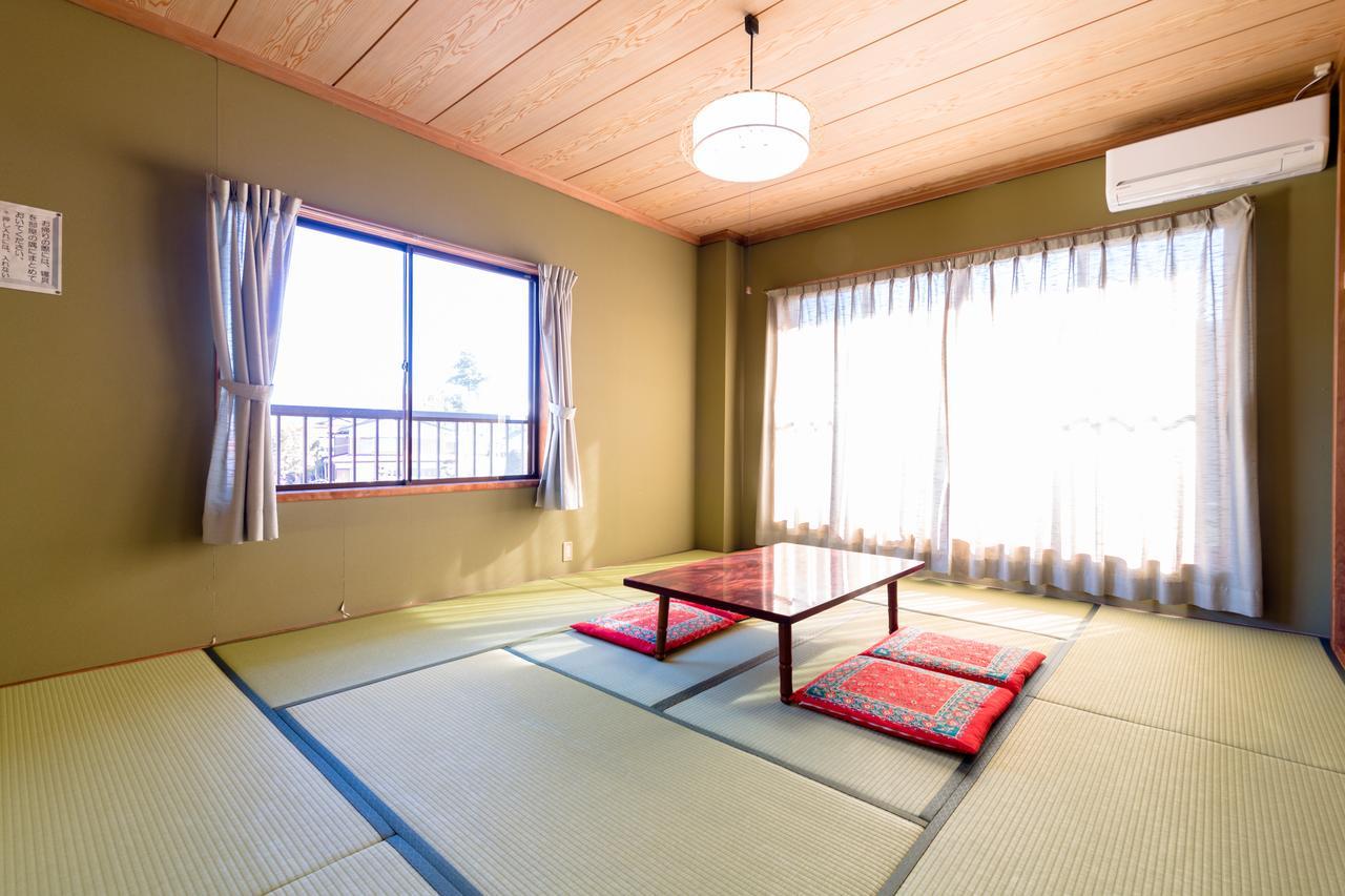 Resort Inn Fushimi Mt Fuji Fujikawaguchiko Ngoại thất bức ảnh